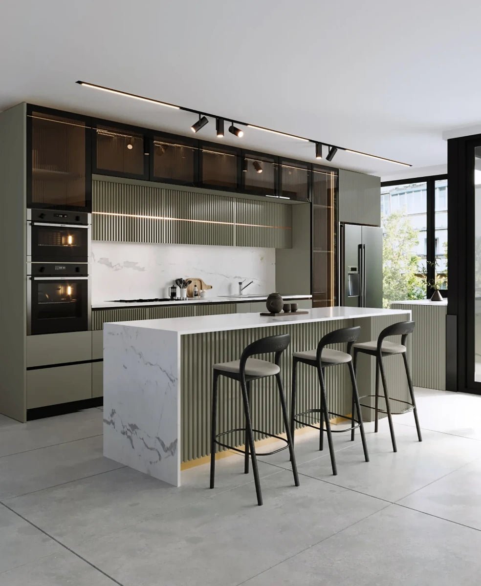 Urban Chic Straight-Line Kitchen with Extended Fluted Island – Davinciya